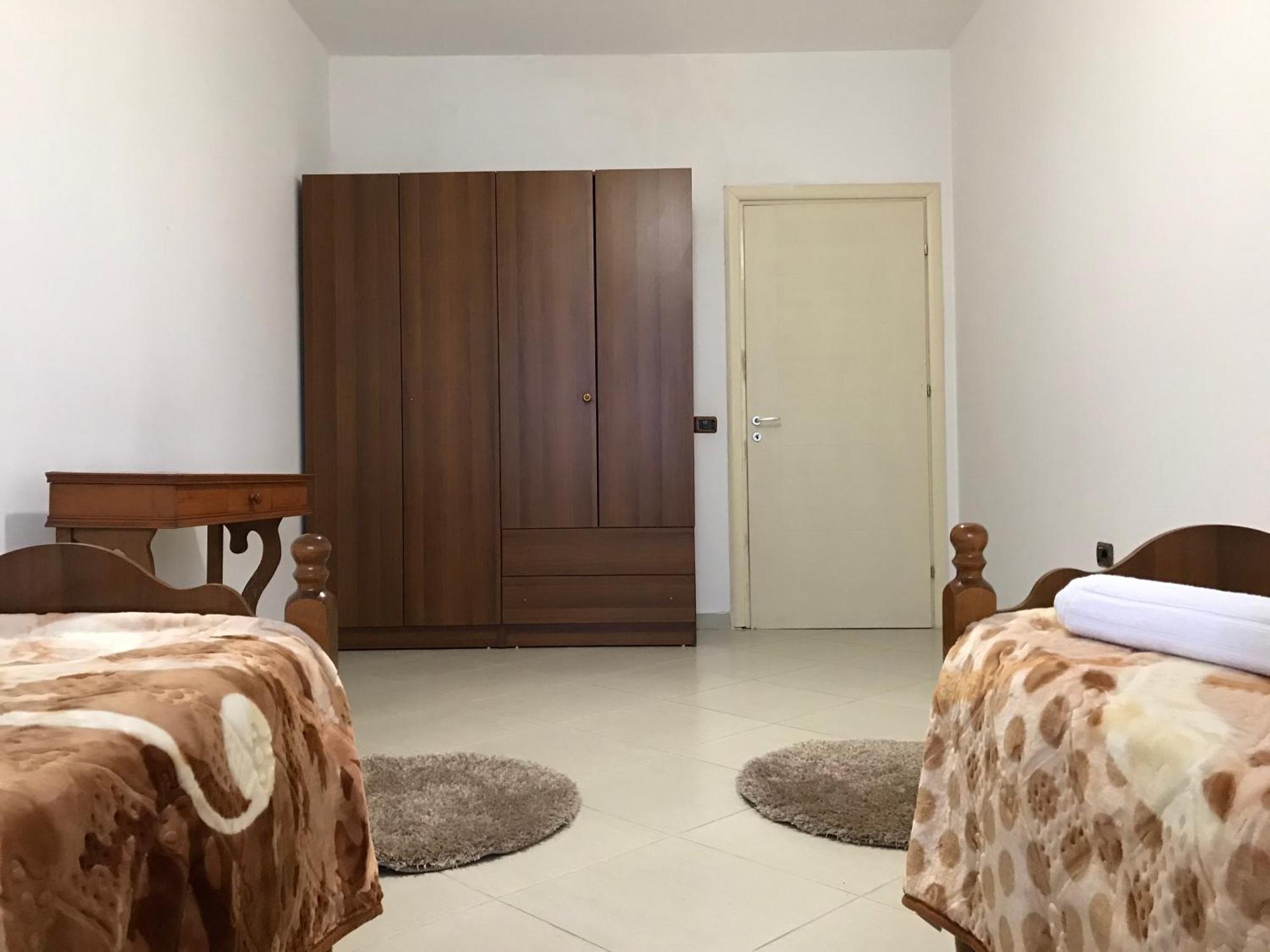Home Sweet Home 1 - Guest House Tiranë Bilik gambar